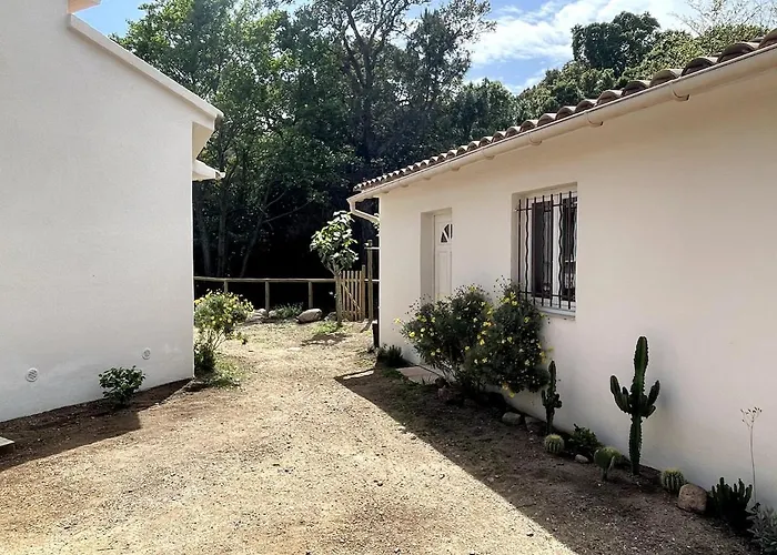 Vecchio, Calme Avec Piscine 维琪奥港