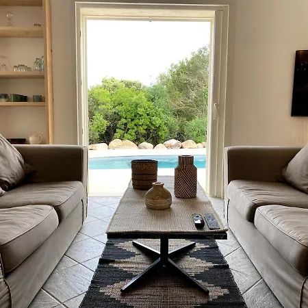 Vecchio, Calme Avec Piscine