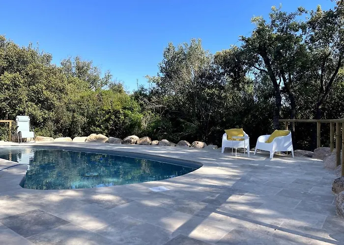 Vecchio, Calme Avec Piscine Porto-Vecchio